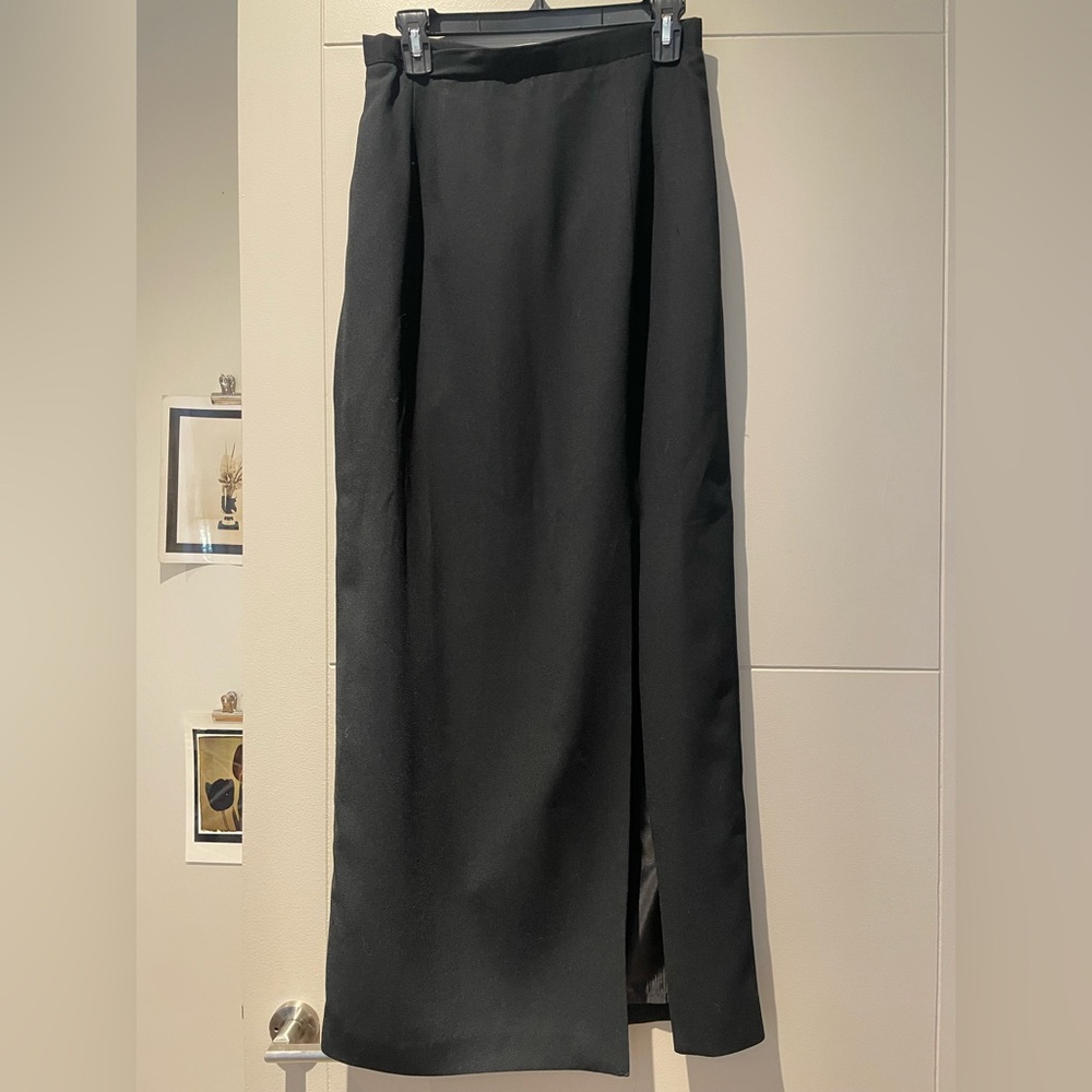 American Vintage Black Maxi Pencil Skirt with Slit - Picture 3 of 5